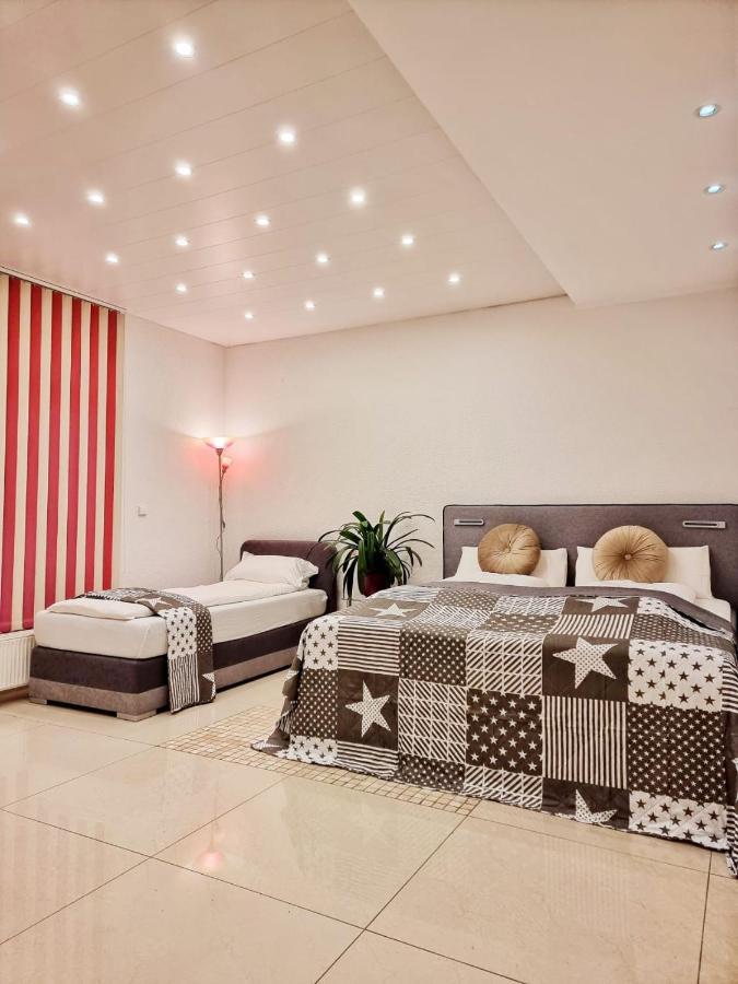 Gemuetliches J&L Apartment Nahe Des Hauptbahnhofes Baden-Baden Buitenkant foto