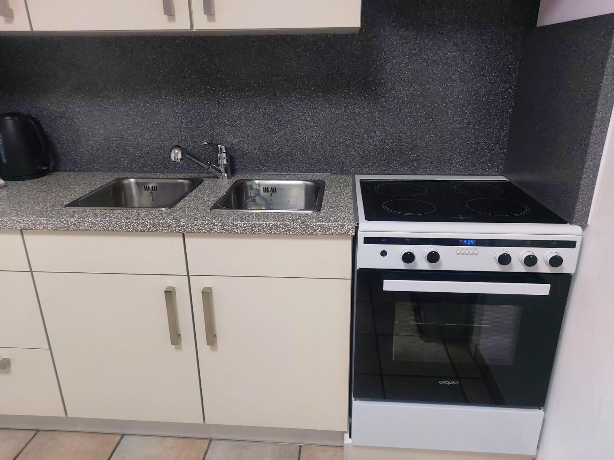 Gemuetliches J&L Apartment Nahe Des Hauptbahnhofes Baden-Baden Buitenkant foto