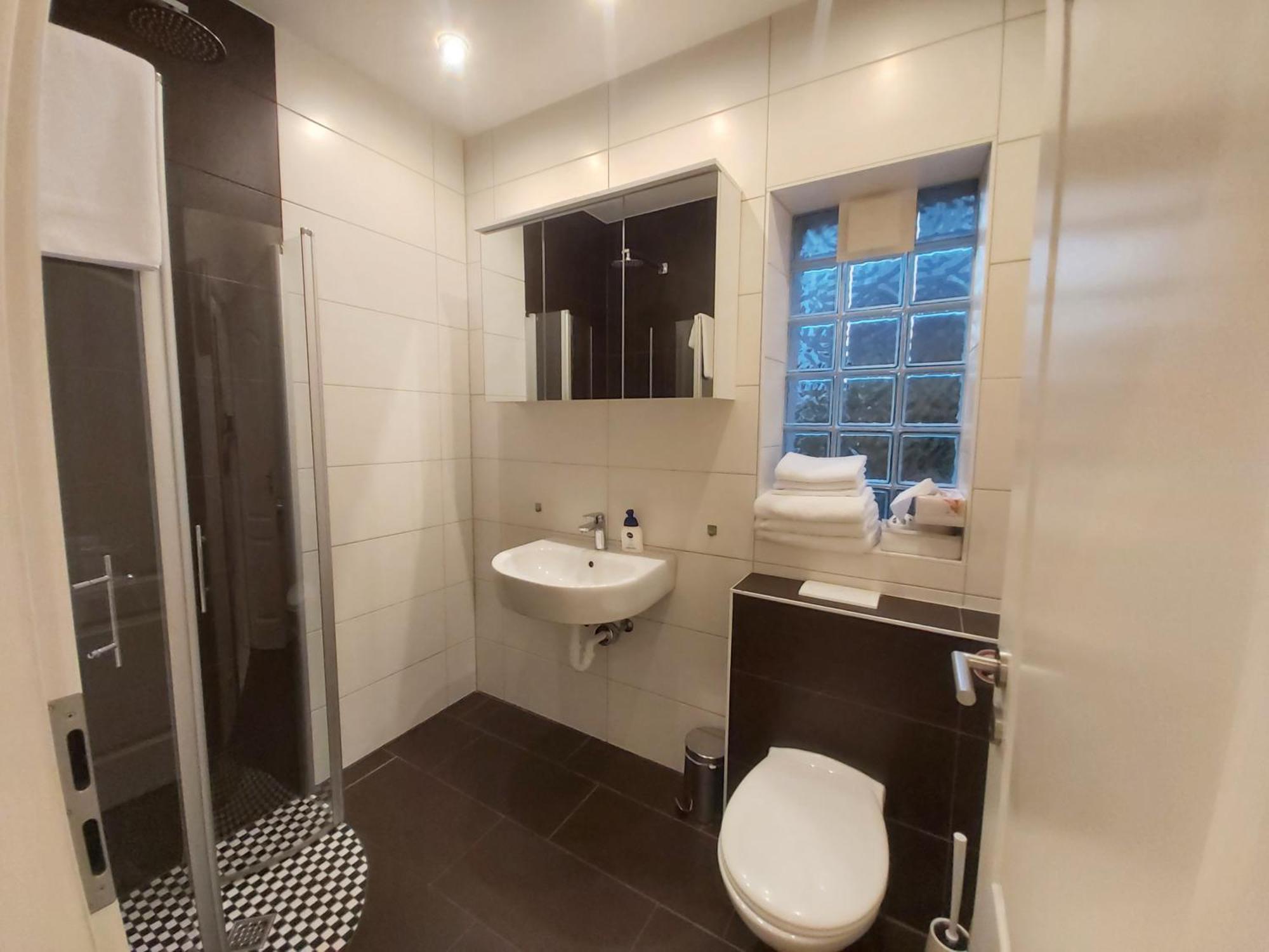 Gemuetliches J&L Apartment Nahe Des Hauptbahnhofes Baden-Baden Buitenkant foto