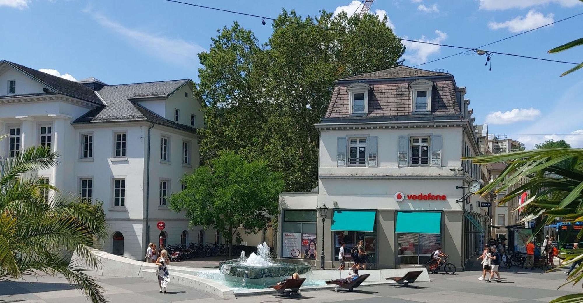 Gemuetliches J&L Apartment Nahe Des Hauptbahnhofes Baden-Baden Buitenkant foto