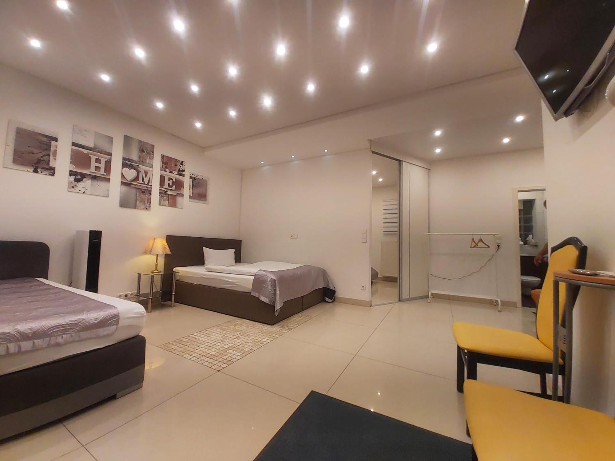 Gemuetliches J&L Apartment Nahe Des Hauptbahnhofes Baden-Baden Buitenkant foto