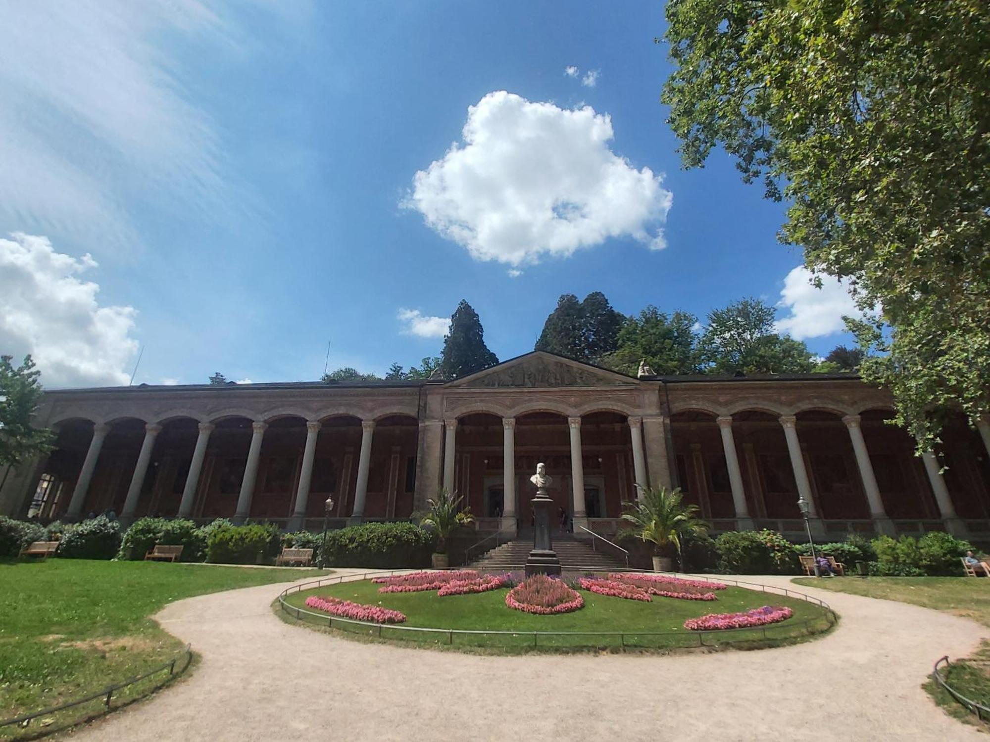 Gemuetliches J&L Apartment Nahe Des Hauptbahnhofes Baden-Baden Buitenkant foto