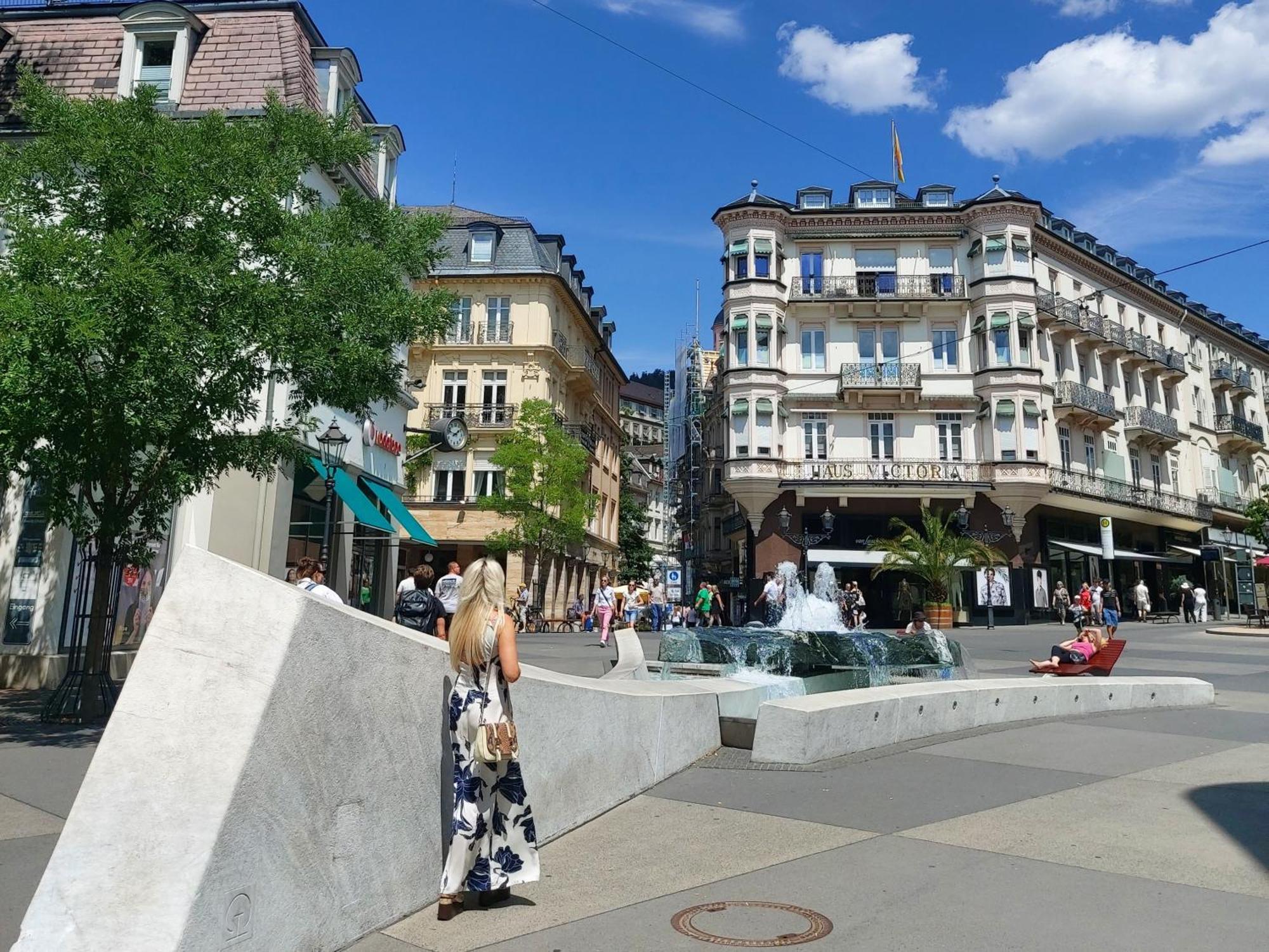 Gemuetliches J&L Apartment Nahe Des Hauptbahnhofes Baden-Baden Buitenkant foto